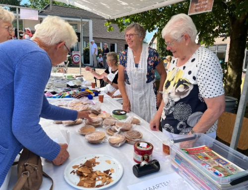Geslaagde rommelmarkt
